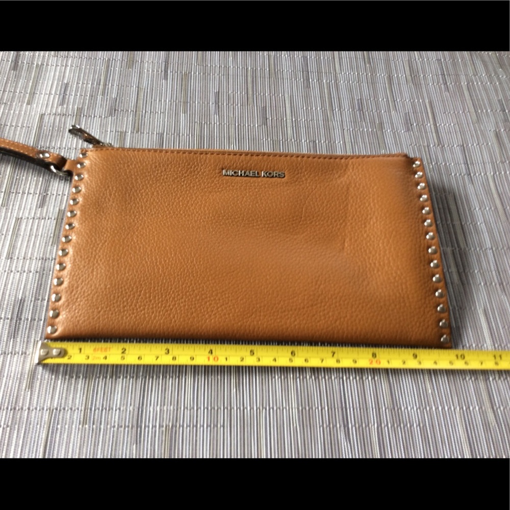 Michael Kors large wristlet